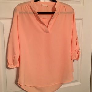 Entro peach colored tunic top - Medium